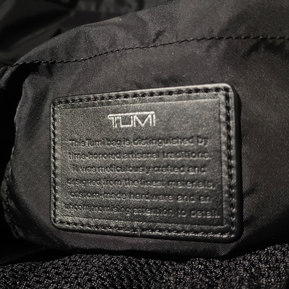 Tumi Black Nylon Travel Bag - Picture 2 of 13